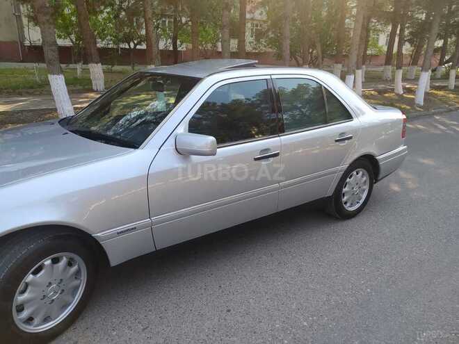 Mercedes C 220 1996, 222,566 km - 2.2 l - Sumqayıt