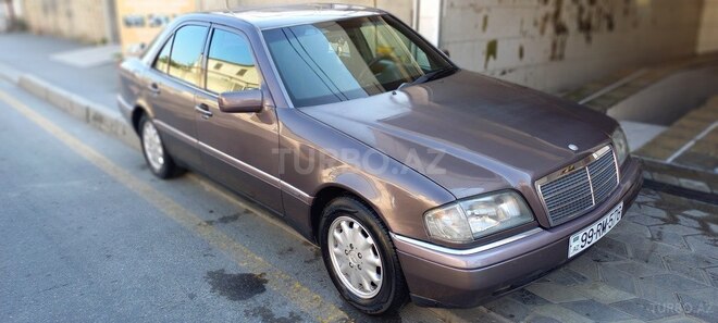 Mercedes C 220 1994, 530,000 km - 2.2 l - Bakı