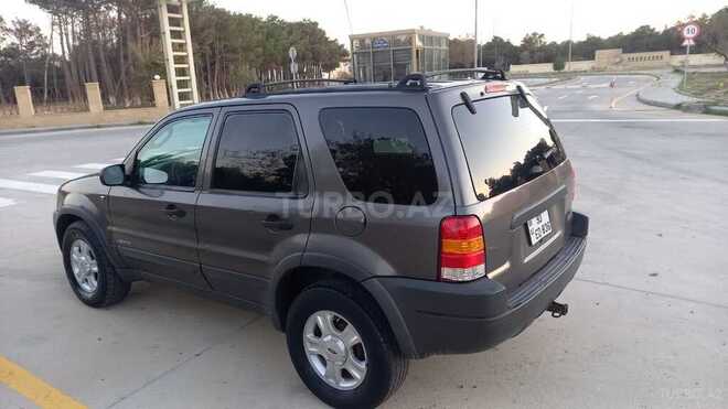 Ford Escape 2002, 235,000 km - 3.0 l - Sumqayıt