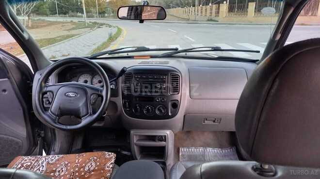 Ford Escape 2002, 235,000 km - 3.0 l - Sumqayıt