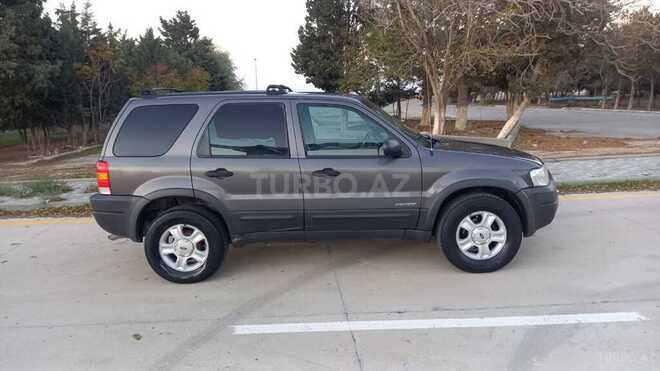 Ford Escape 2002, 235,000 km - 3.0 l - Sumqayıt