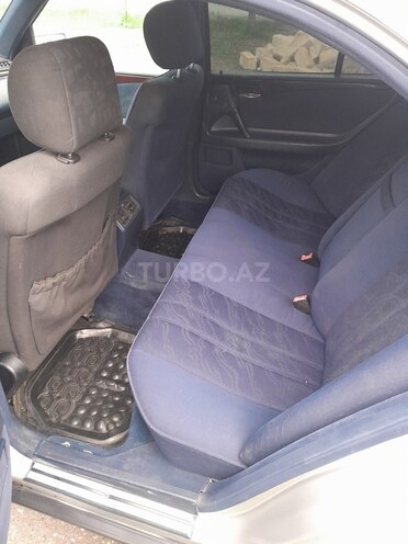 Mercedes E 230 1996, 350,000 km - 2.3 l - Quba