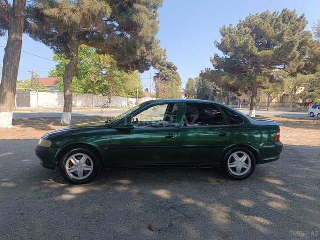 Opel Vectra 1996, 287,000 km - 2.0 l - Sumqayıt