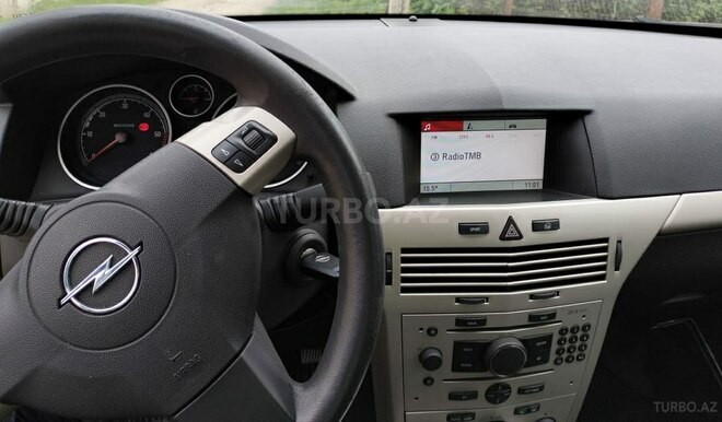 Opel Astra 2008, 228,000 km - 1.3 l - Quba