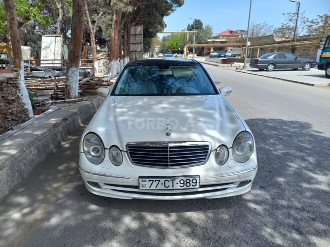 Mercedes E 240 2004, 190,000 km - 2.6 l - Bakı