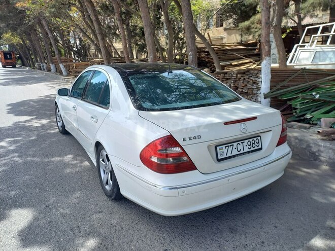 Mercedes E 240 2004, 190,000 km - 2.6 l - Bakı
