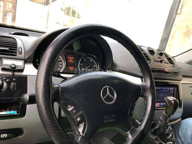 Mercedes Vito 2010, 189,900 km - 2.2 l - Bakı