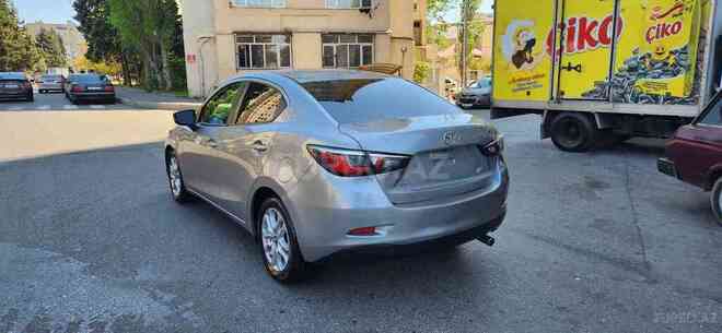 Toyota Yaris 2015, 125,000 km - 1.5 l - Bakı