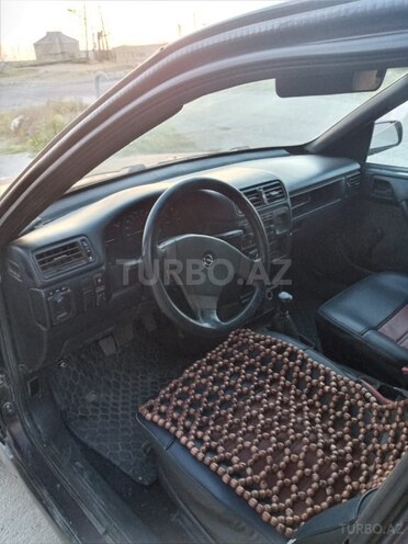 Opel Vectra 1994, 222,222 km - 1.6 л - Bakı