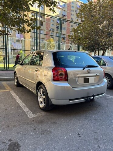 Toyota Corolla 2005, 248,000 km - 1.4 l - Bakı