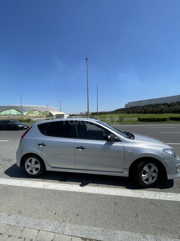 Hyundai i30 2010, 185,000 km - 1.6 l - Bakı