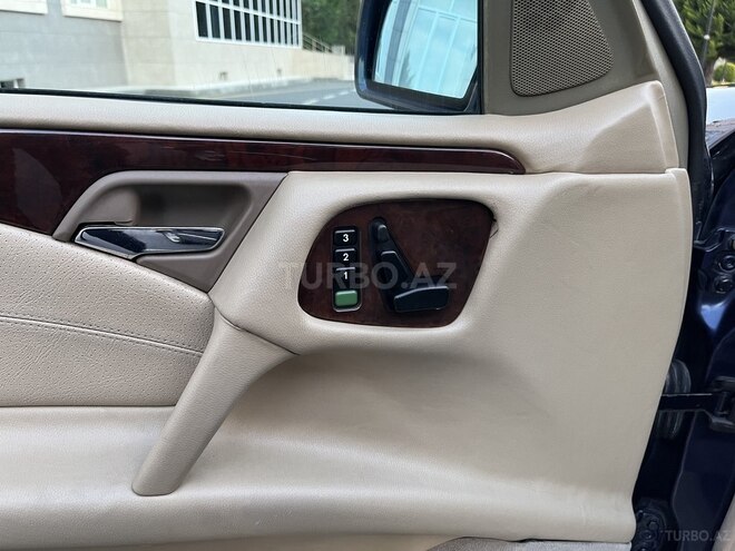 Mercedes E 240 1999, 320,000 km - 2.4 l - Balakən