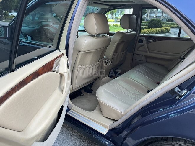 Mercedes E 240 1999, 320,000 km - 2.4 l - Balakən