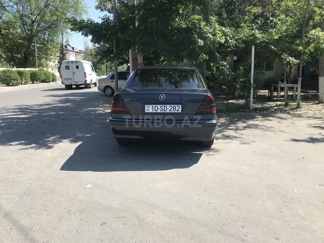 Mercedes C 240 1998, 354,000 km - 2.4 л - Sabirabad