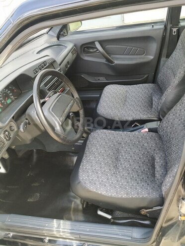 LADA (VAZ) 2114 2010, 180,000 km - 1.6 l - Salyan