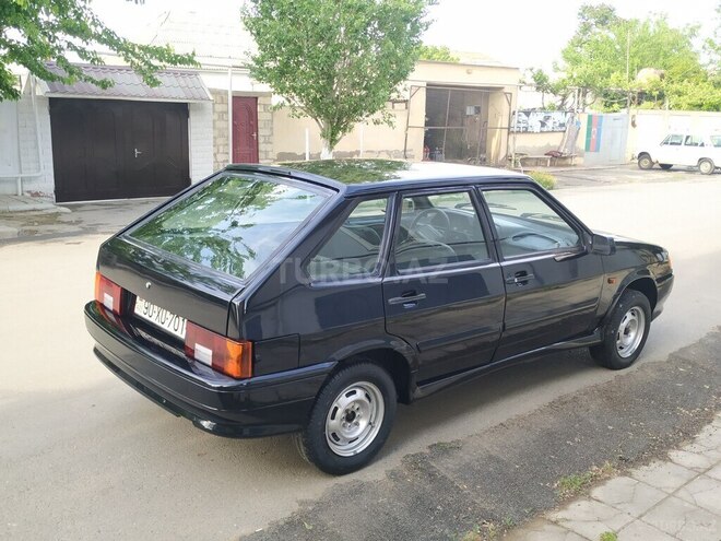 LADA (VAZ) 2114 2010, 180,000 km - 1.6 l - Salyan