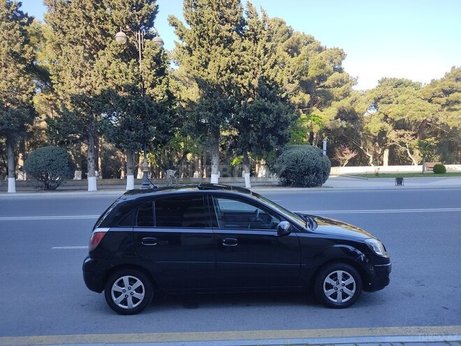 Kia Rio 2008, 235,000 km - 1.4 l - Sumqayıt