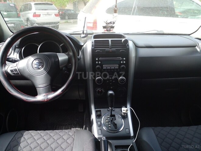 Suzuki Grand Vitara 2009, 211,530 km - 2.0 l - Bakı