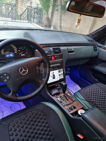 Mercedes E 270 2001, 449,000 km - 2.7 л - Bakı