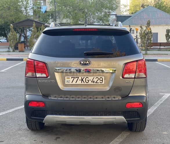 Kia Sorento 2009, 122,000 km - 2.0 l - Bakı