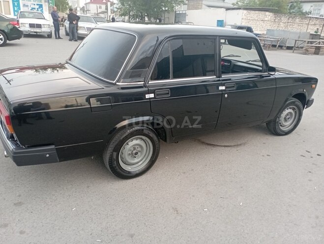 LADA (VAZ) 2107 2011, 555,123 km - 1.6 л - Ucar