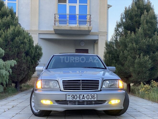 Mercedes C 230 1999, 370,000 km - 2.3 л - Saatlı