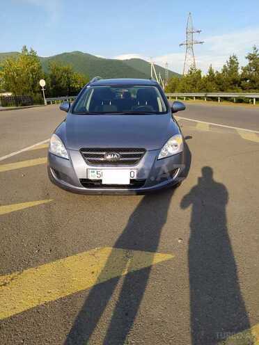 Kia Ceed 2008, 130,009 km - 1.4 л - Oğuz