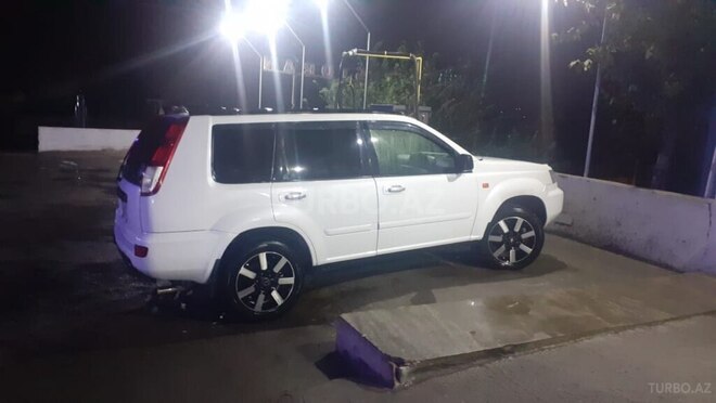 Nissan X-Trail 2002, 290,000 km - 2.0 л - Sumqayıt