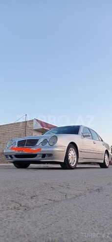 Mercedes E 240 2000, 41,254 km - 2.4 l - Şirvan