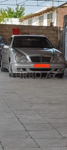 Mercedes E 240 2000, 41,254 km - 2.4 l - Şirvan