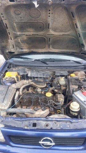 Opel Astra 1998, 216,400 km - 1.6 l - Salyan