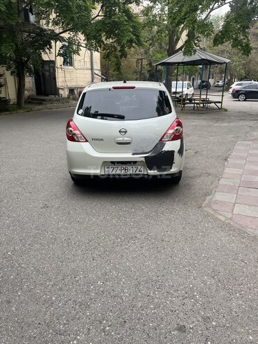 Nissan Tiida 2010, 99,000 km - 1.5 l - Bakı