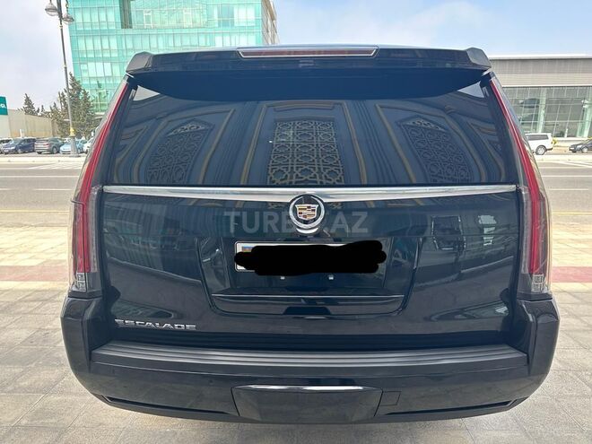 Cadillac Escalade 2014, 150,000 km - 6.2 l - Bakı