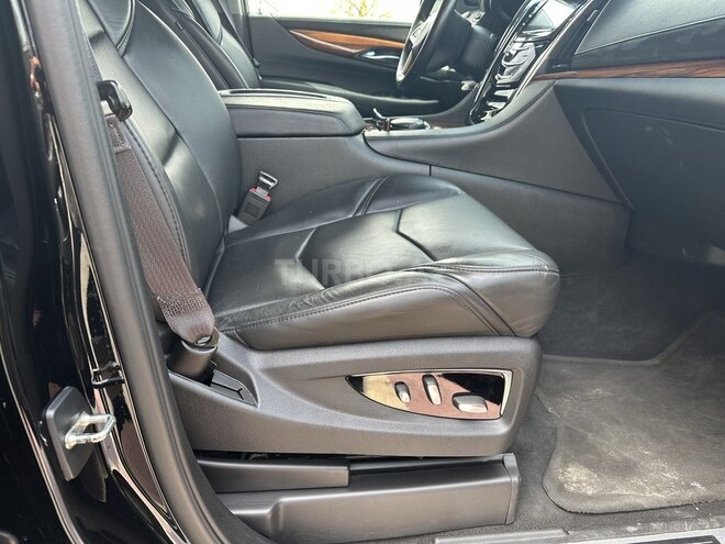 Cadillac Escalade 2014, 150,000 km - 6.2 l - Bakı