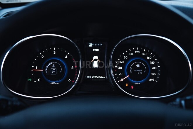 Hyundai Santa Fe 2013, 230,000 km - 2.0 л - Bakı