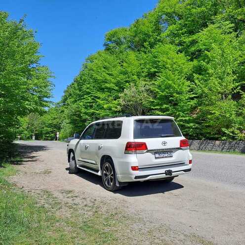 Toyota Land Cruiser 2017, 67,000 km - 4.0 l - Quba