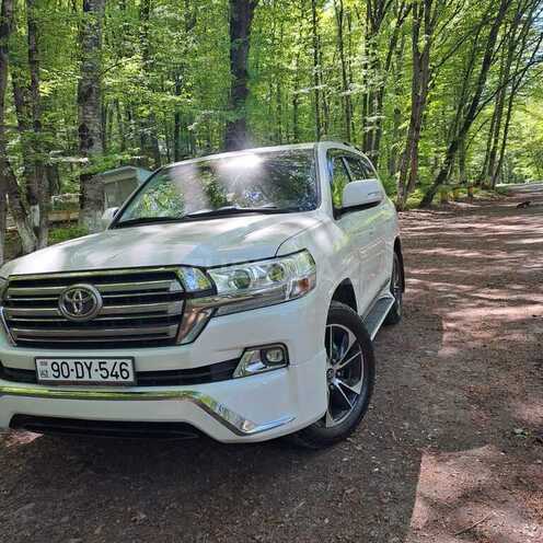Toyota Land Cruiser 2017, 67,000 km - 4.0 l - Quba