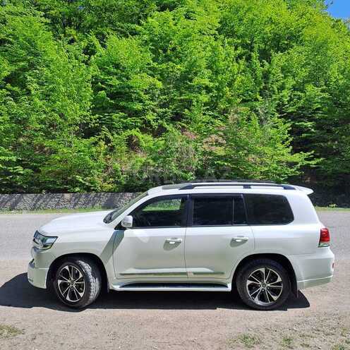 Toyota Land Cruiser 2017, 67,000 km - 4.0 l - Quba