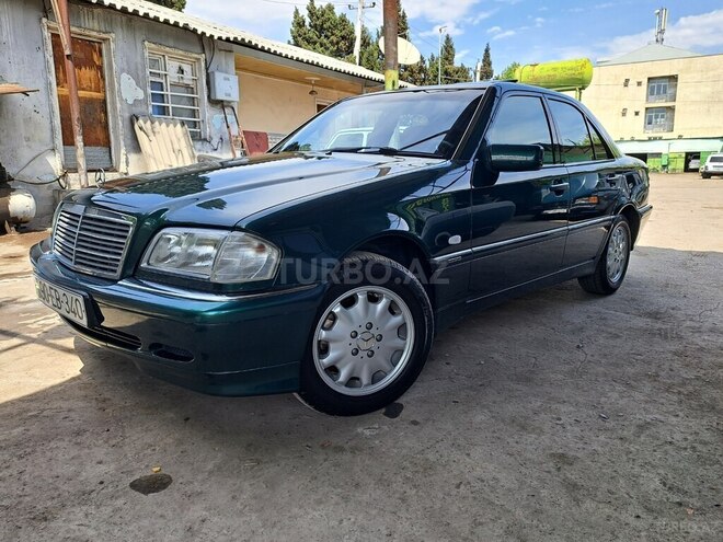 Mercedes C 240 2000, 276,000 km - 2.4 l - Gəncə