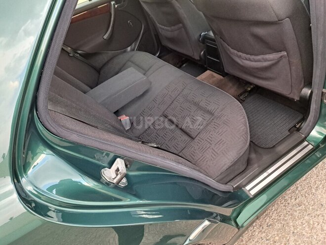 Mercedes C 240 2000, 276,000 km - 2.4 l - Gəncə