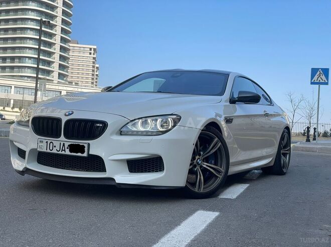 BMW M6 2012, 102,000 km - 4.4 л - Bakı