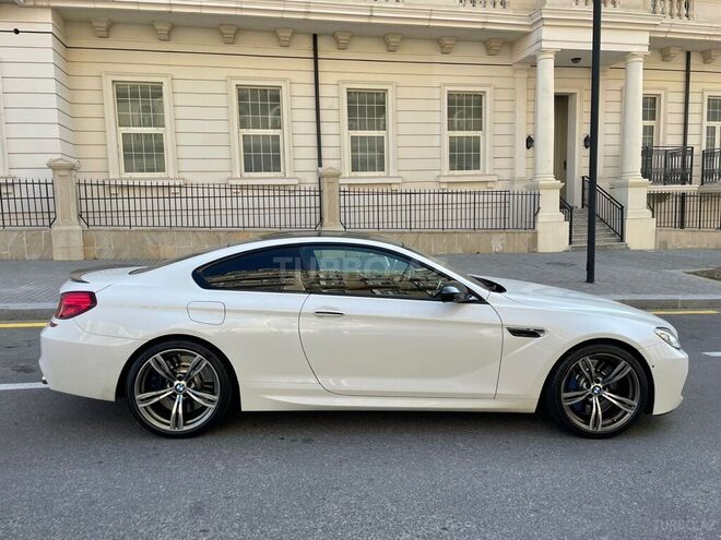 BMW M6 2012, 102,000 km - 4.4 л - Bakı