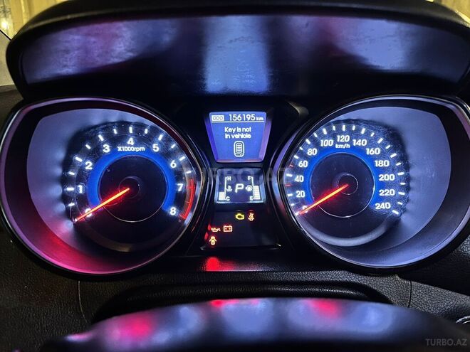 Hyundai Elantra 2013, 156,000 km - 1.8 л - Bakı