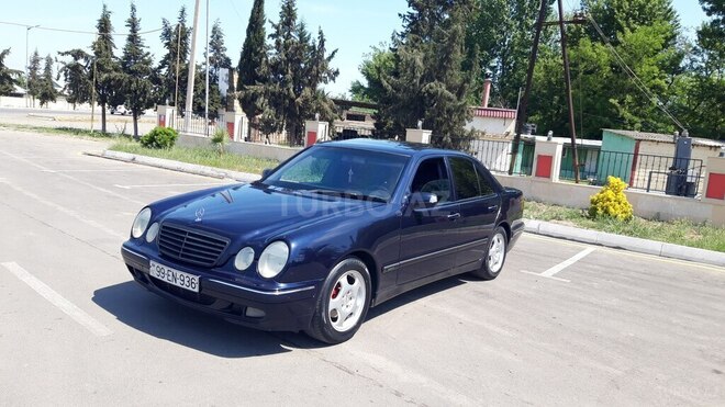 Mercedes E 220 2000, 355,000 km - 2.2 l - Ağcabədi