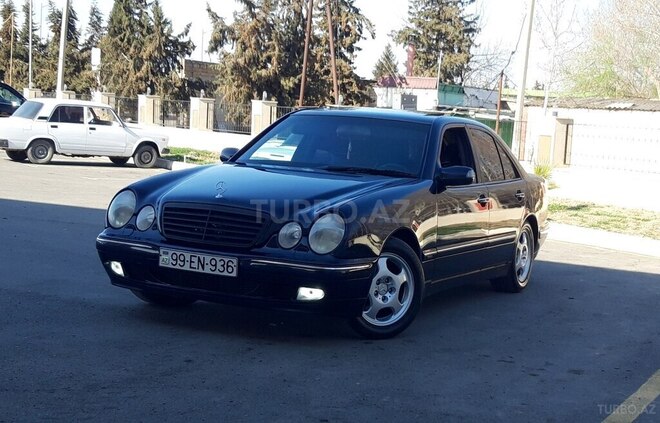 Mercedes E 220 2000, 355,000 km - 2.2 l - Ağcabədi