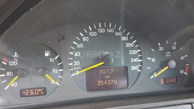 Mercedes E 220 2000, 355,000 km - 2.2 l - Ağcabədi