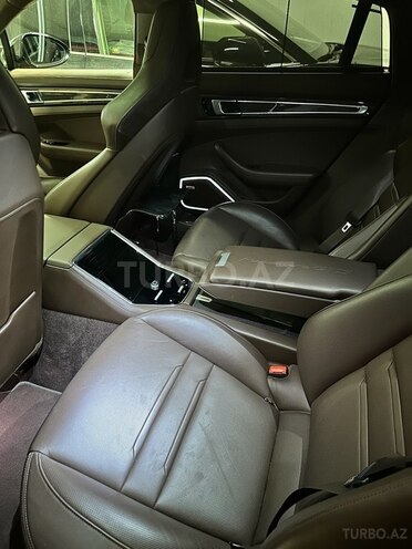 Porsche Panamera GTS 2020, 18,400 km - 4.0 l - Bakı