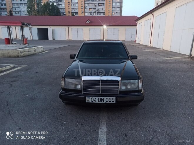 Mercedes E 250 1990, 321,800 km - 2.5 l - Bakı