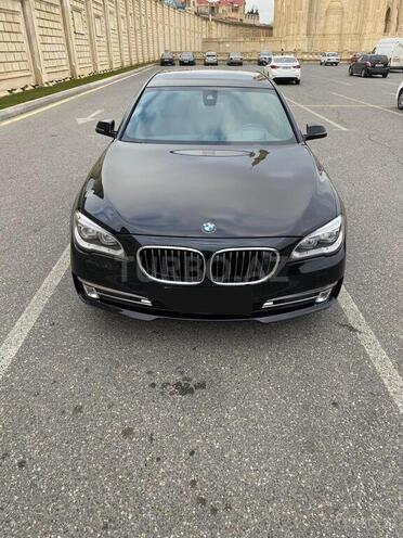 BMW 750 2014, 159,255 km - 4.4 l - Bakı