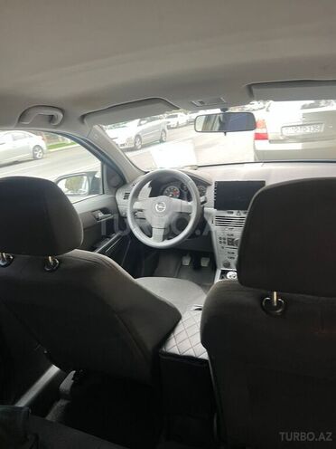 Opel Astra 2009, 280,000 km - 1.4 l - Bakı